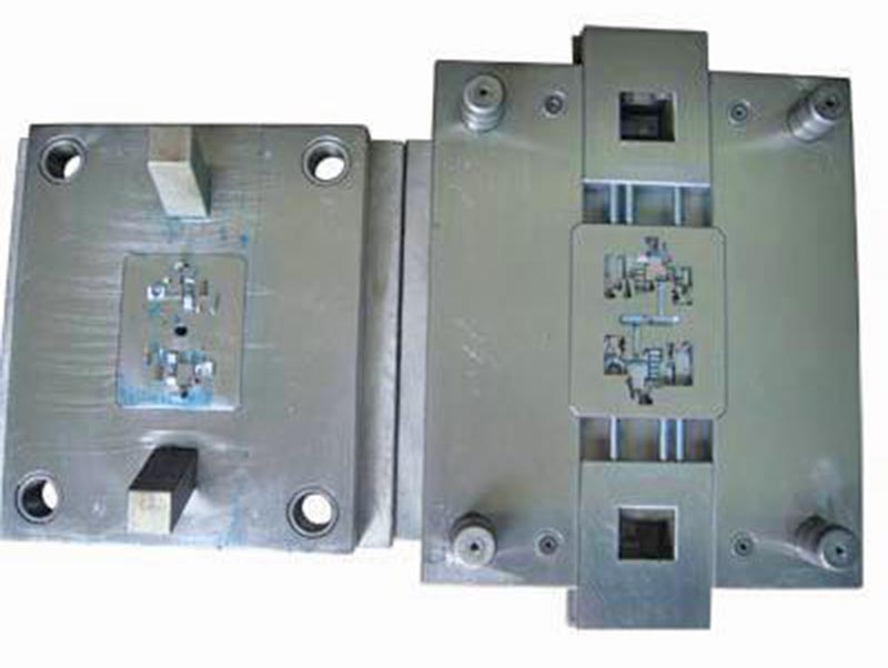 平山精密塑料模-01